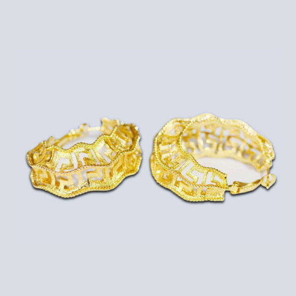 Chic Hollow Handcrafted Gold Earring