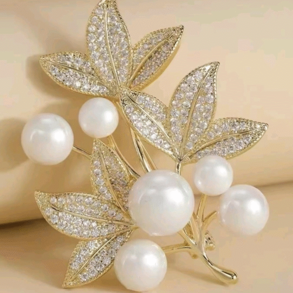 Gold Rhinestone Pearl and Leaf Brooch